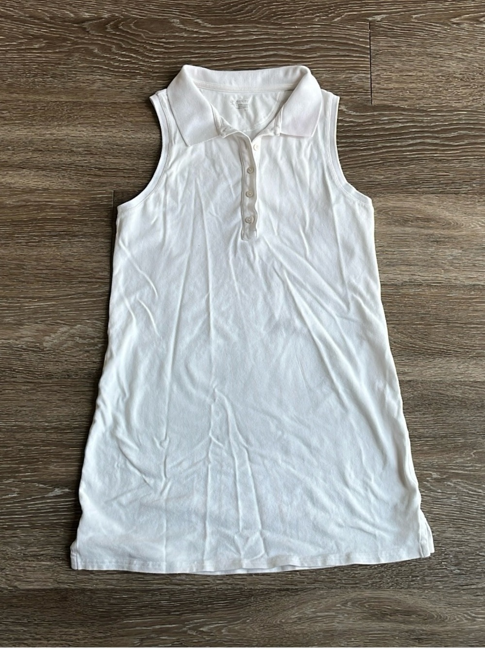 Women’s White Sleeveless Dress